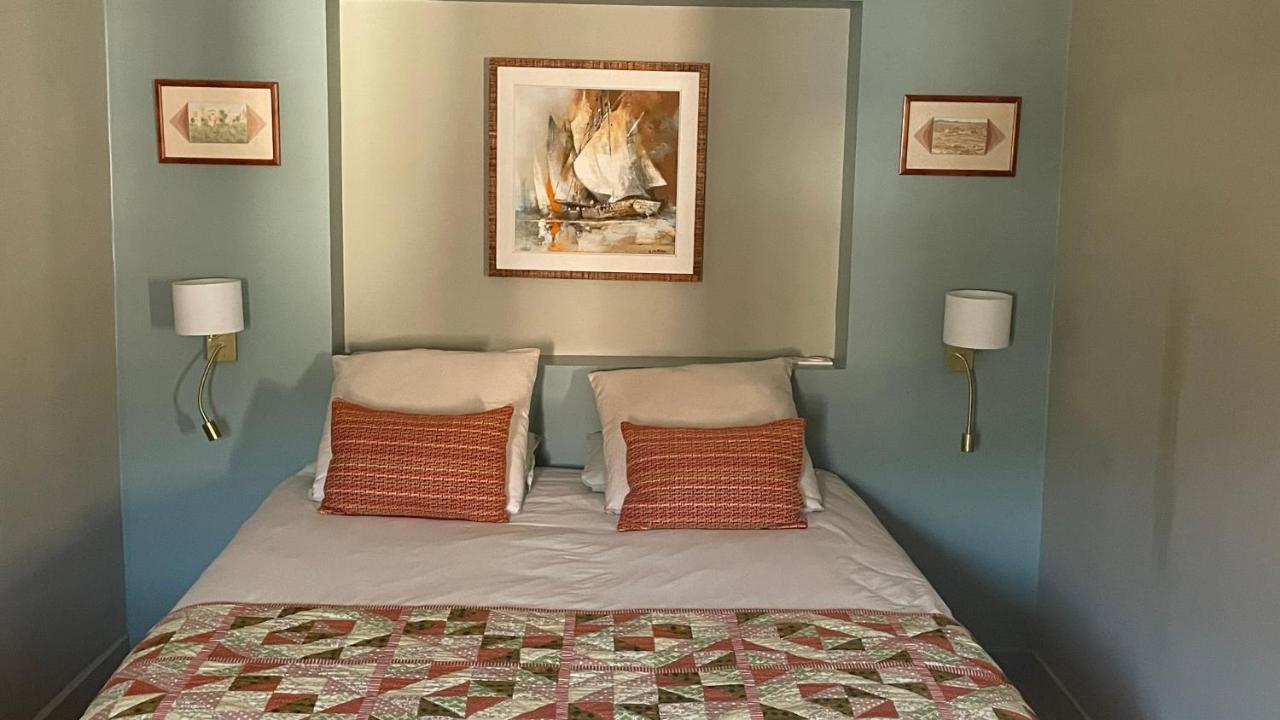Au Coeur Du Vieux Toulon Au Calme Appartement Renove Climatise Confortable Etage Eleve Avec Ascenseur Proche Parking Et Toutes Commodites المظهر الخارجي الصورة